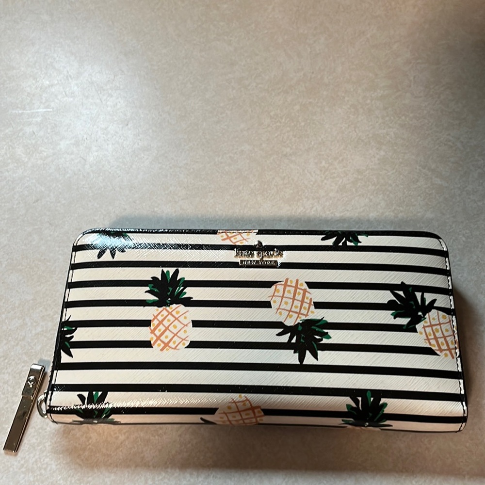 Kate Spade large continental wallet - Pineapple